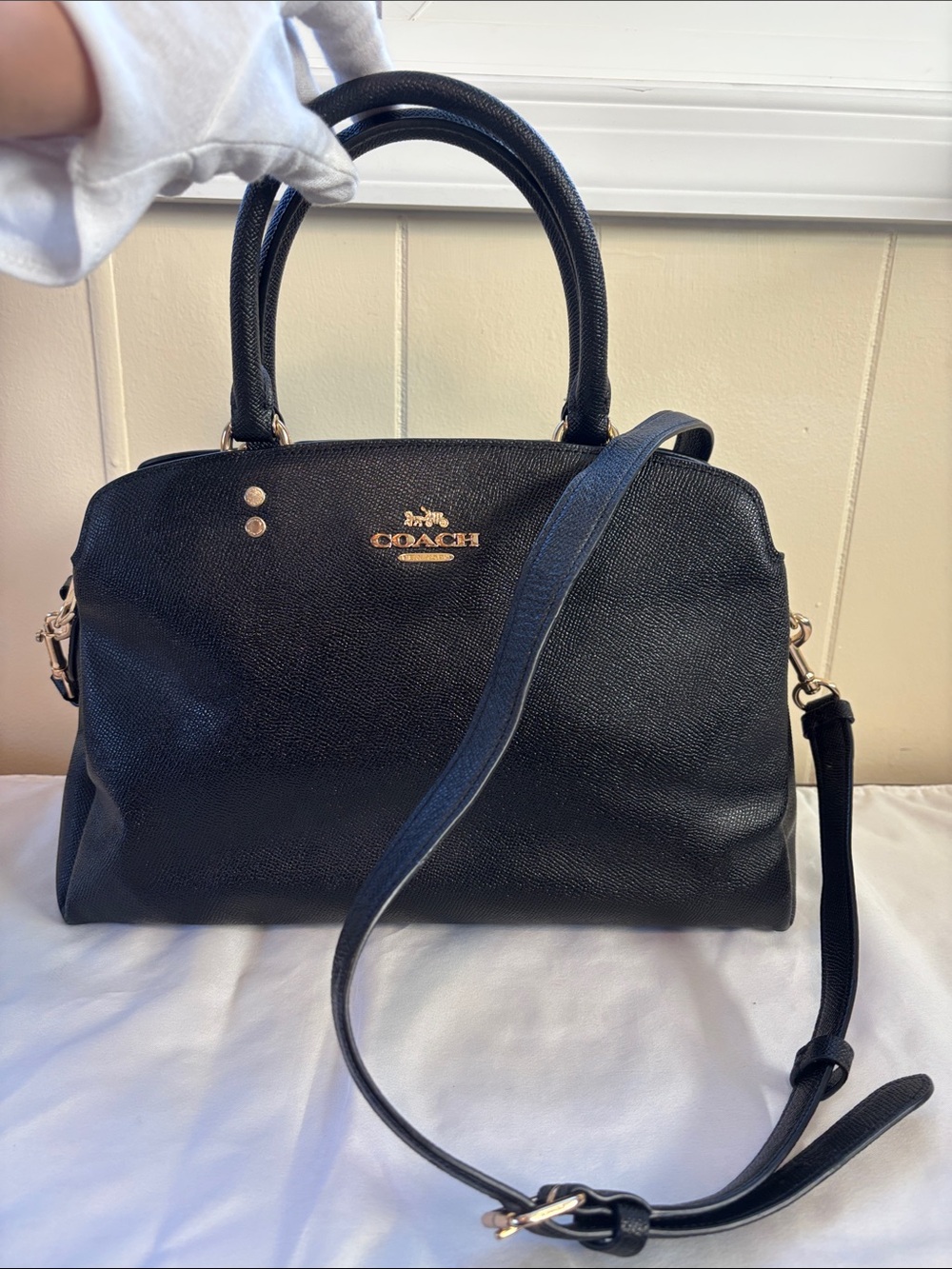 EUC COACH Lillie Carryall Satchel Bag in Black Crossgrain Leather